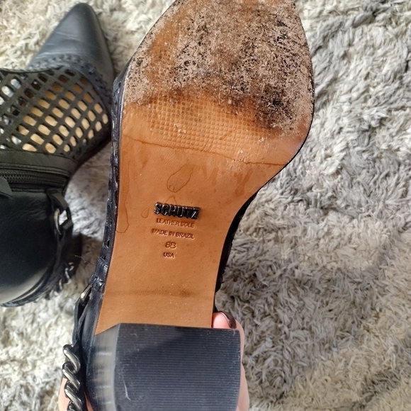 Schutz fishnet pointy toe chain buckle heel booties sz 8,5 - Picture 7 of 8